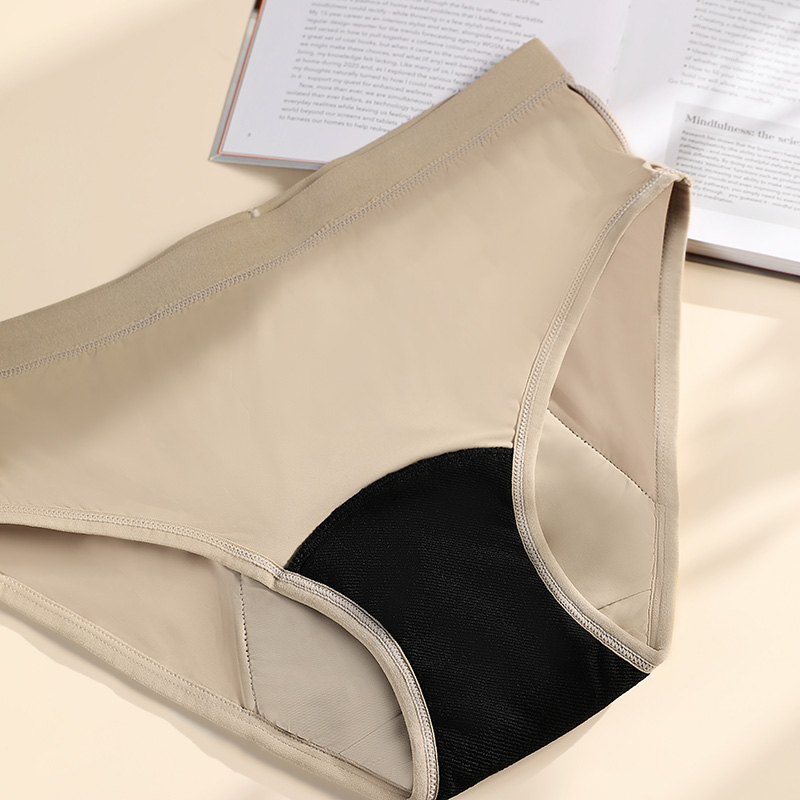 4-Layer Leakproof Reusable Period Panty (AD106) — close-up of the multi-layer absorbent core construction