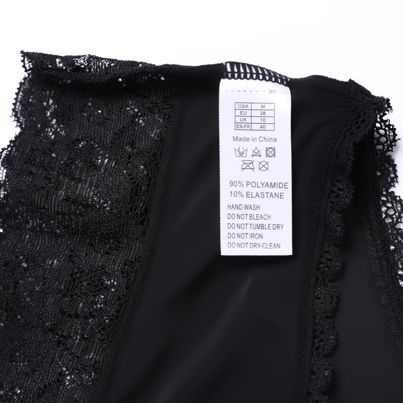 4-Layer Leakproof Reusable Period Panty (AD101) — side-panel fit and leakproof edge finishing detail