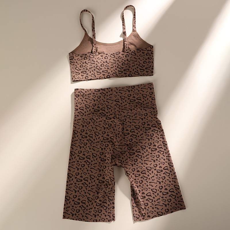 High-Waist Sculpting Tummy-Control Panty (SWS026) — inner label and fabric composition detail