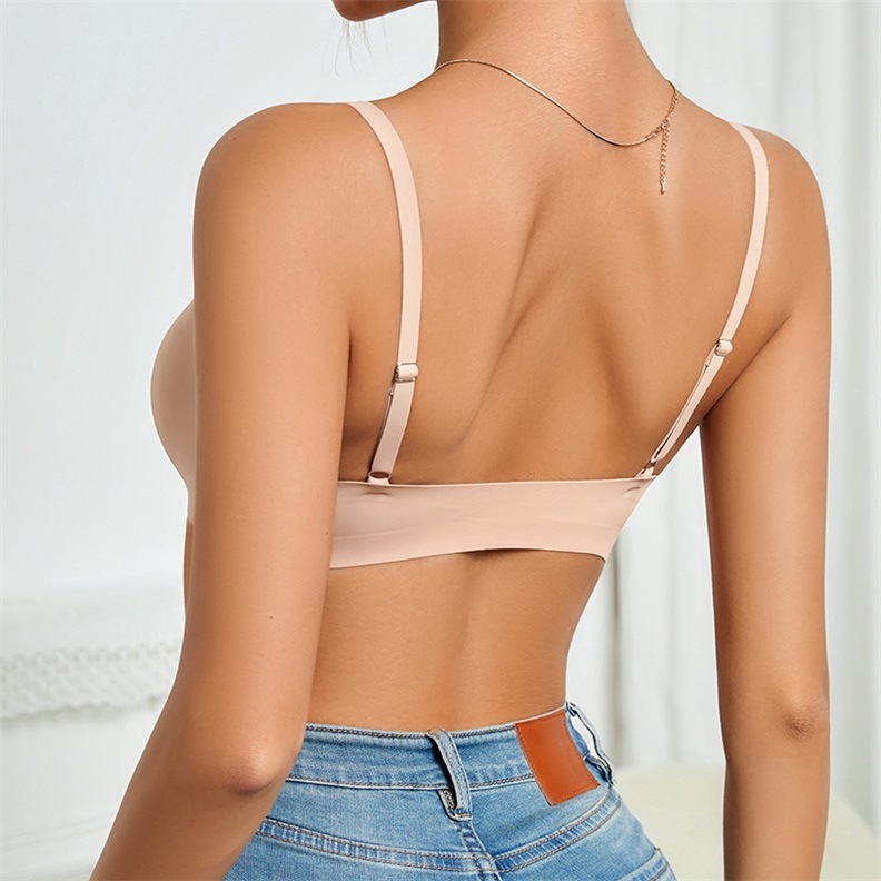 Seamless Push-Up Front-Closure Bra (BX183) — back view showing adjustable straps and hook-and-eye closure