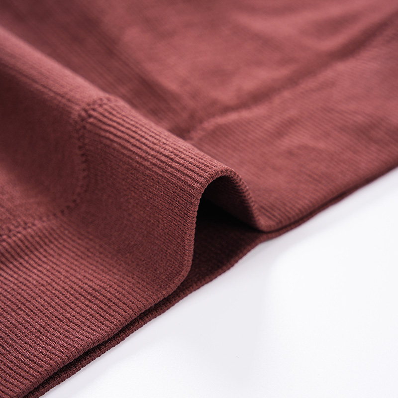 Seamless Tank Bra (BX216) — alternate view showing seamless edge and stretch fit