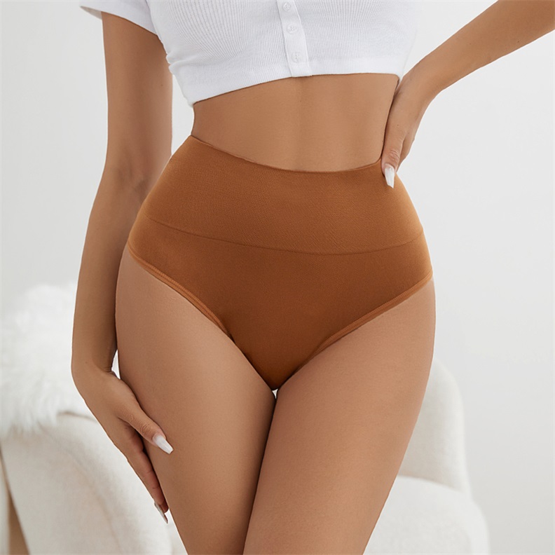 Seamless High-Waist Cotton Panty (23T14) — back fit showing seat coverage and waistband placement