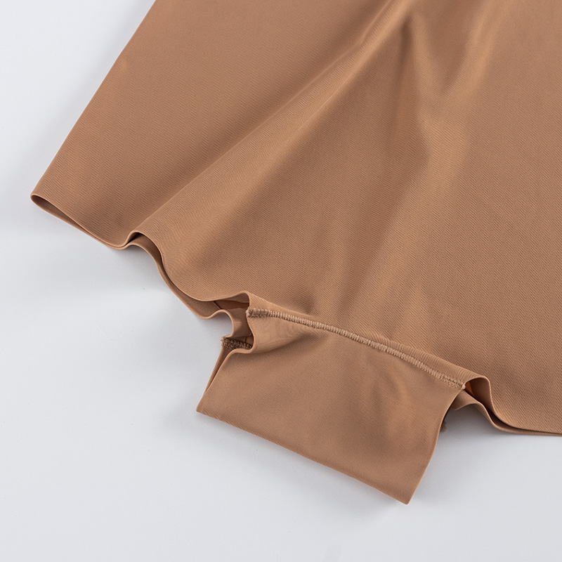 Seamless High-Waist Boyshort (PD136) — waistband and stretch-edge finishing detail