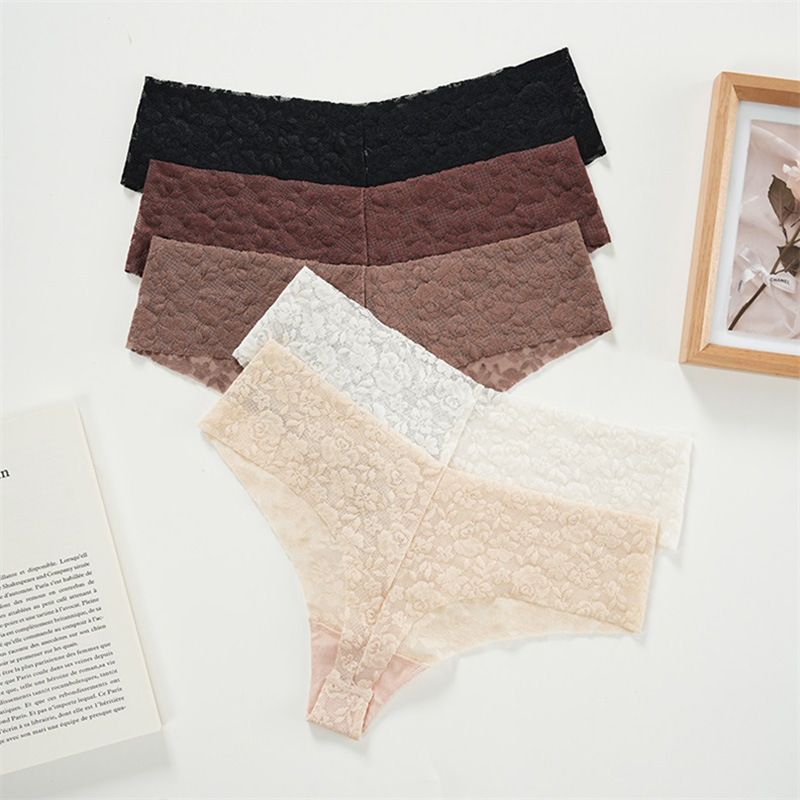 Lace Low-Rise Thong (PS440) — gusset, seam and edge construction close-up