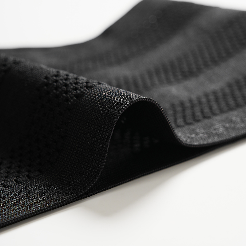 Seamless High-Waist Butt-Lift Tummy-Control Thong (SWX069) — strap, edge and anti-roll finishing detail