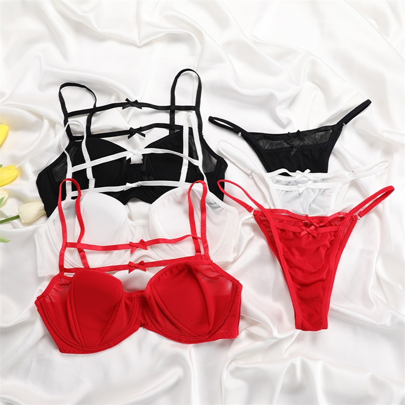 Seamless Lace Lingerie Set (BPX105) — lace scallop and skin-contact edge close-up