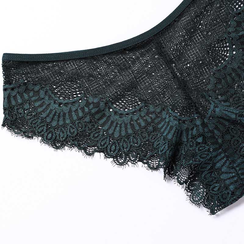 Lace Lingerie Set (8028) — strap, ring and hardware detail for private-label lingerie