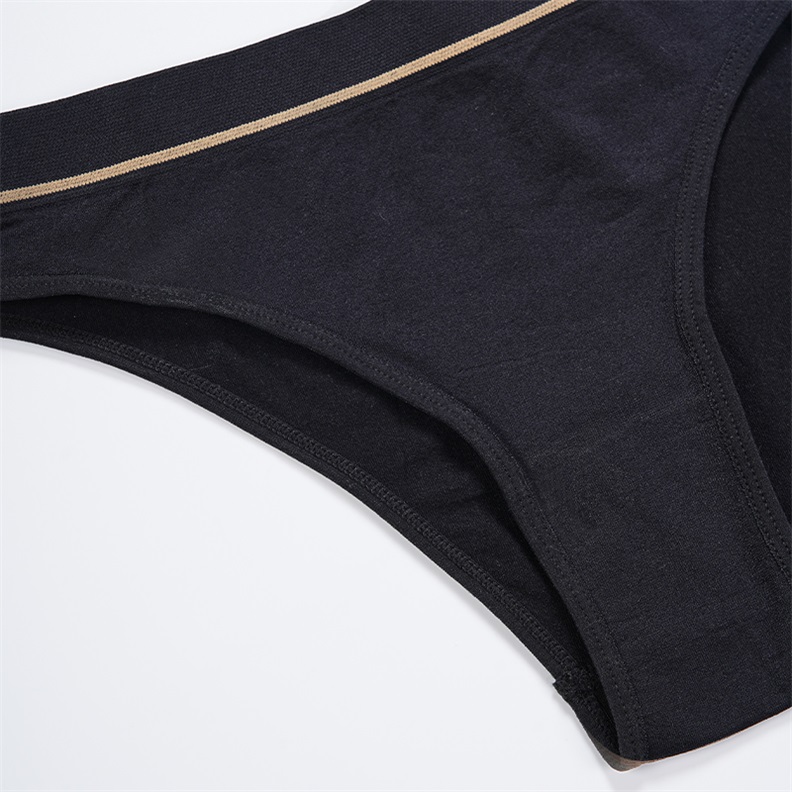 Seamless Removable-Pad High-Waist Bra Set (BPX187) — panty gusset and edge construction detail
