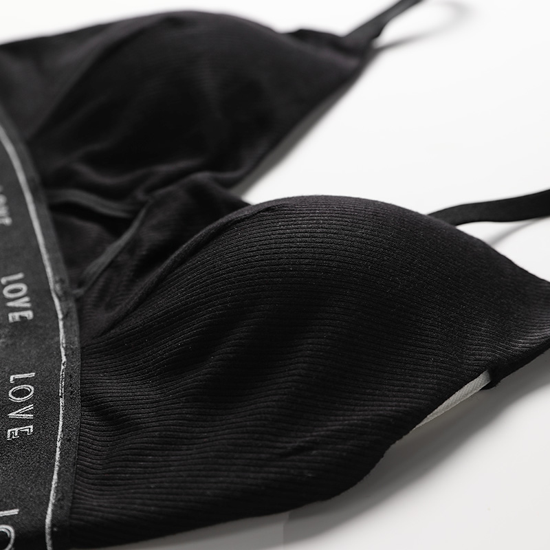 Lingerie Set (BPX137) — strap, ring and hardware detail for private-label lingerie
