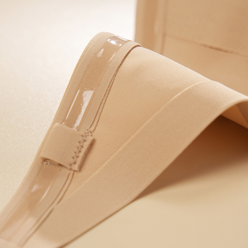 Seamless Removable-Pad Strapless Bra (BX144) — fabric, elastic and finishing detail for a private-label bra range