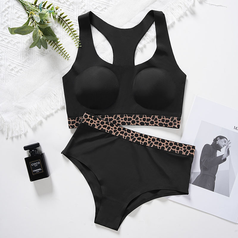 Seamless Wireless Bra Set (BPX193) — alternate colourway for bra and panty set development