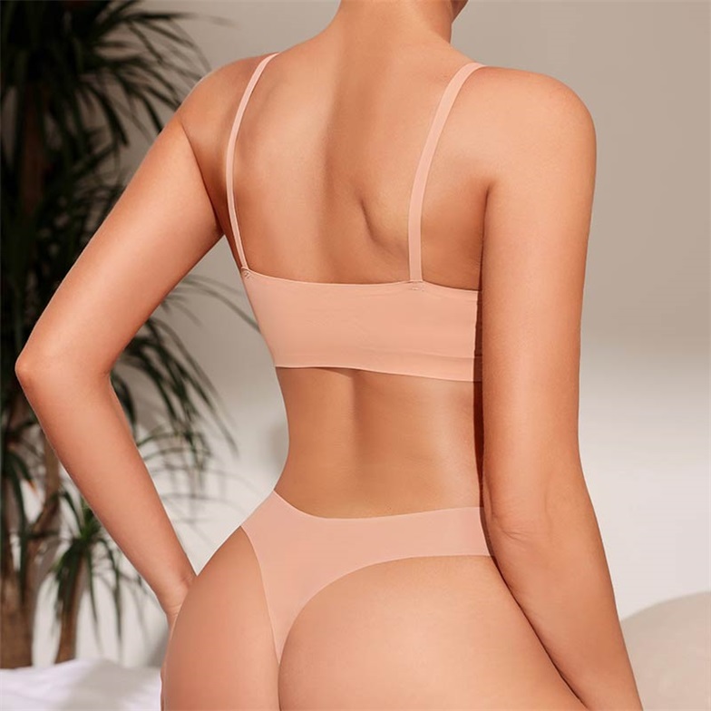 Seamless Bra Set (BPD109) — side view showing matching bra and panty proportions