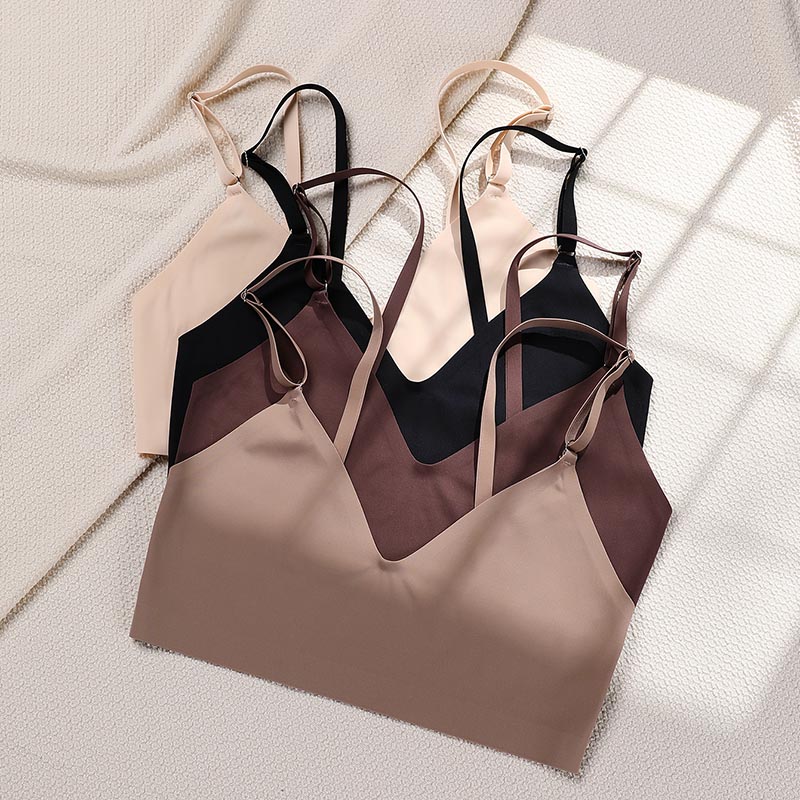 Seamless Bra Set (BPD109) — flat-lay view showing coordinated colour options for private-label sets