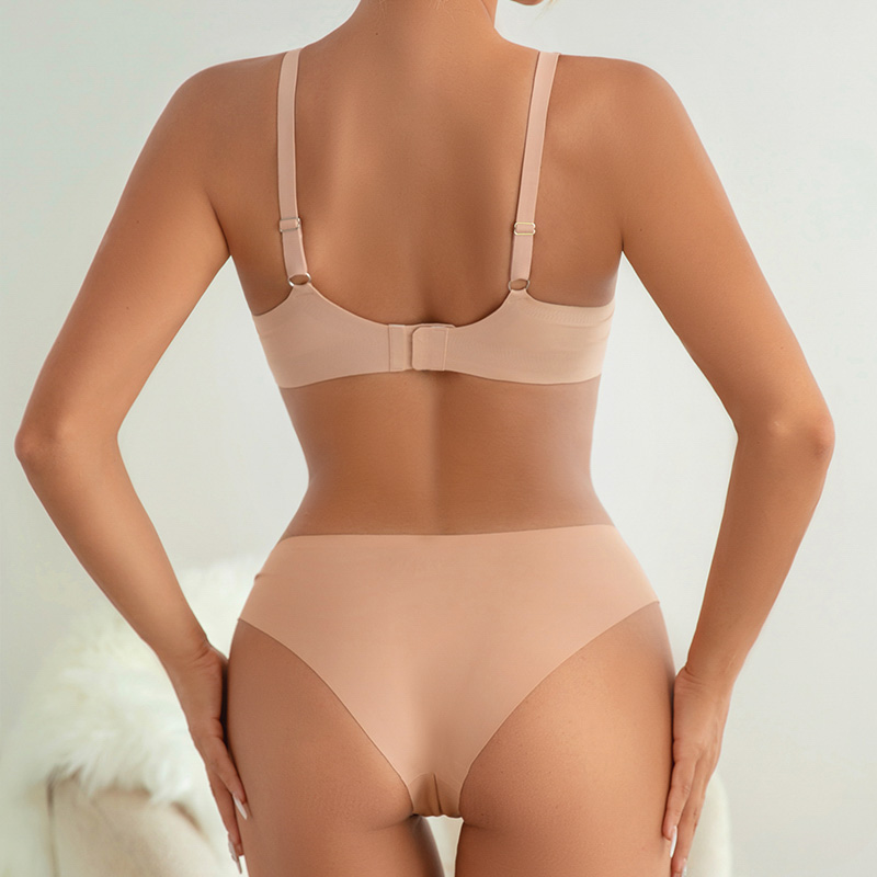 Seamless Bra Set (BPS196) — back view showing set construction and strap placement