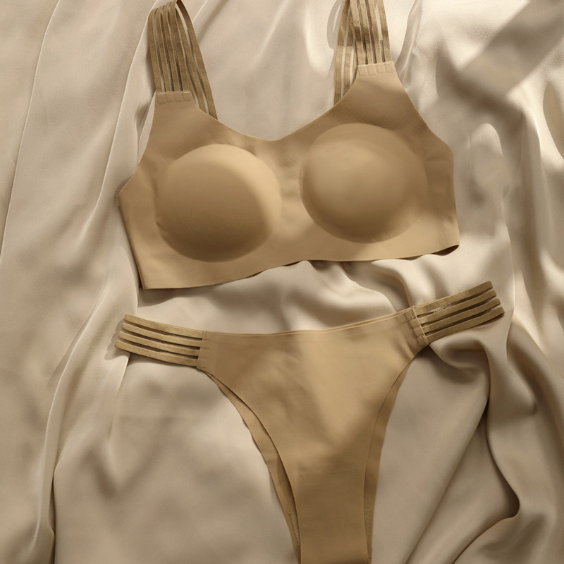Seamless Removable-Pad Bra Set (BPS008) — alternate colourway for bra and panty set development
