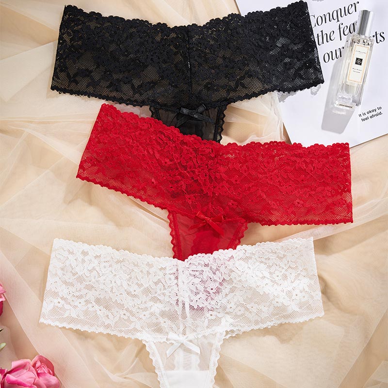 Lace Low-Rise Thong (PX408) — gusset, seam and edge construction close-up