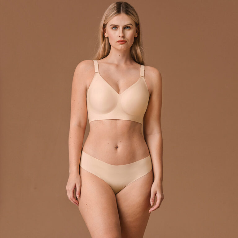 Seamless Wireless Removable-Pad Bralette (CR-601) — removable-pad construction and cup shaping