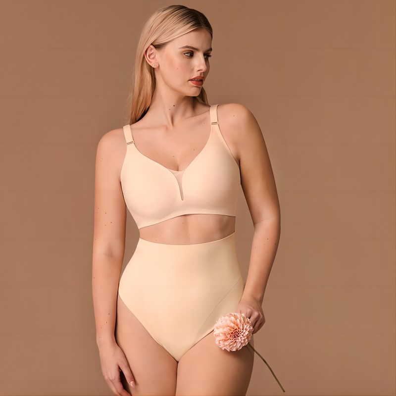 Seamless Wireless Removable-Pad Bra (CR-606) — back view showing adjustable straps and hook-and-eye closure