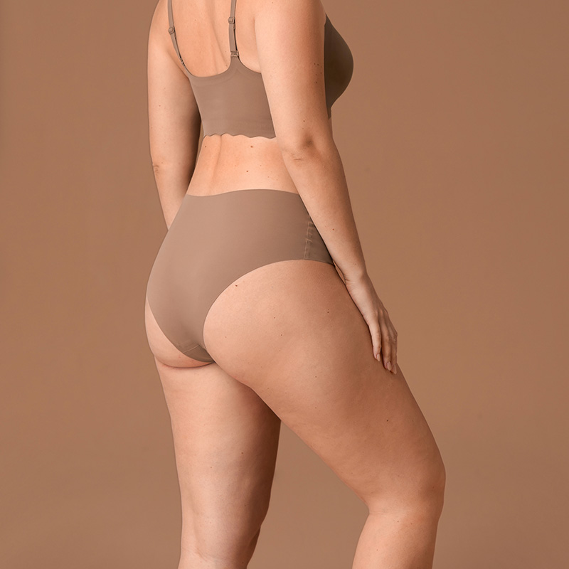 Seamless No-Show Mid-Rise Brief (P0025) — flat-lay view showing colour options for wholesale panty production