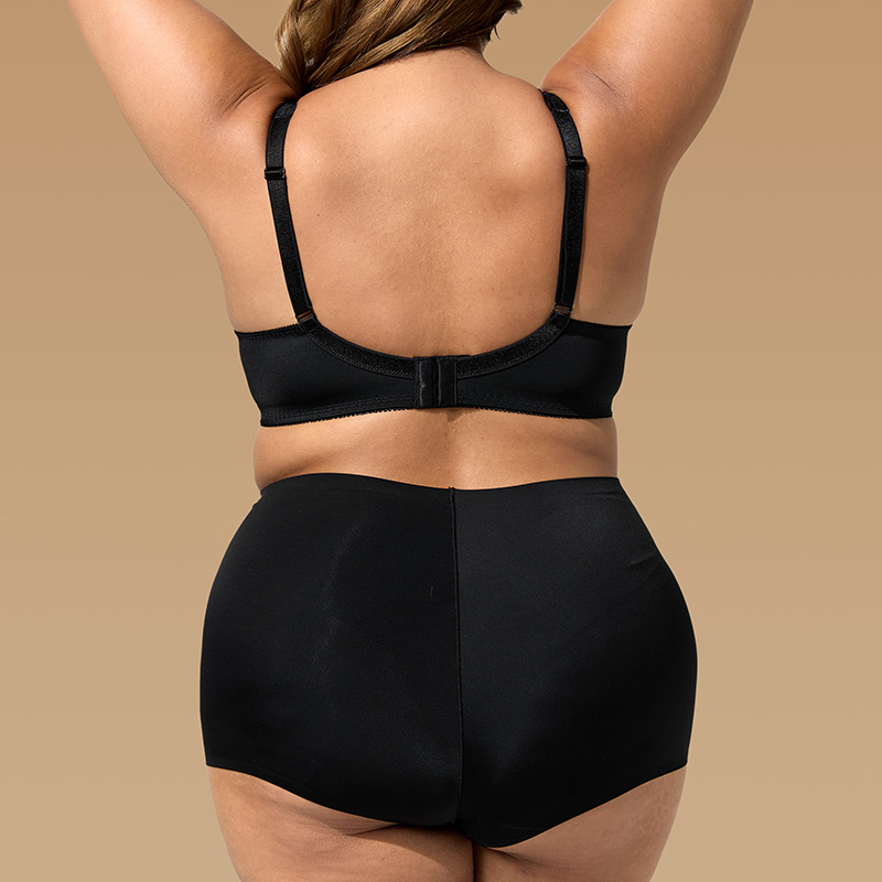 Plus-Size Lace Bra (BY849PLUS) — alternate colourway showing fabric, cup and trim coordination
