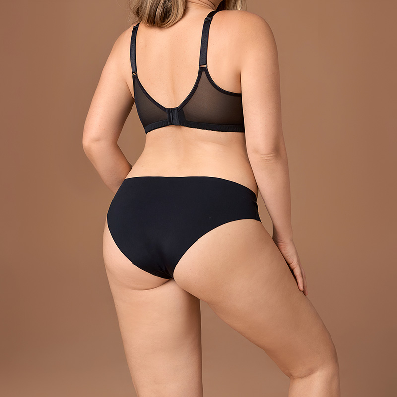 Full-Coverage Plus-Size Lace Bra (BY853PLUS) — flat-lay view showing colour options for custom bra production