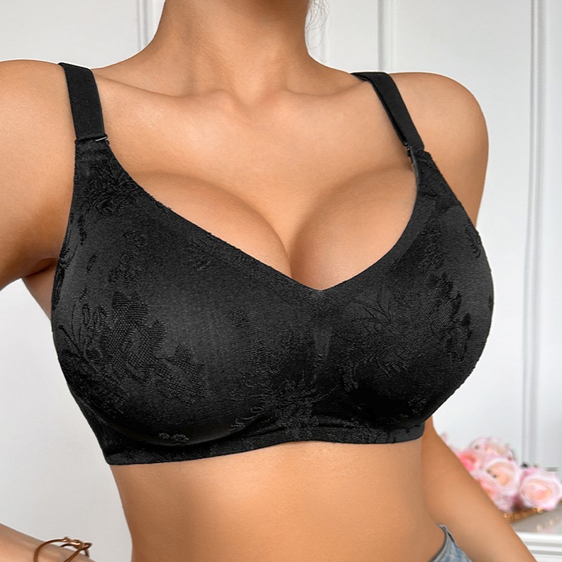 Seamless Wireless Jelly Bra (BA1296) — close-up of cup edge, seam and soft-support construction