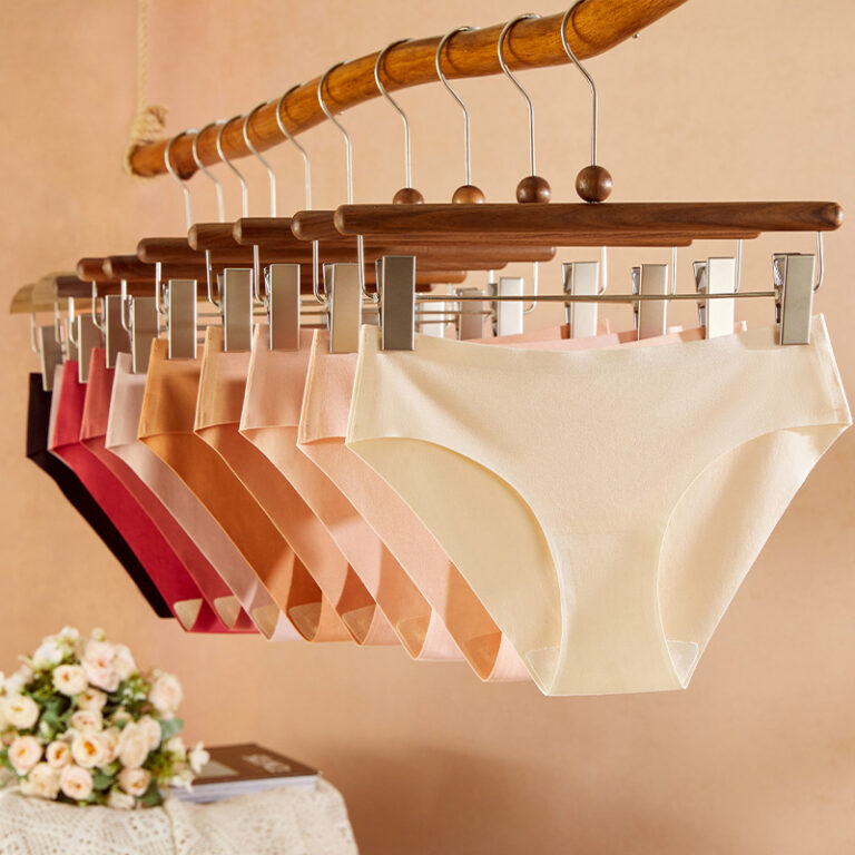 Seamless Modal Brief (PH1535) — seamless edge and stretch fit
