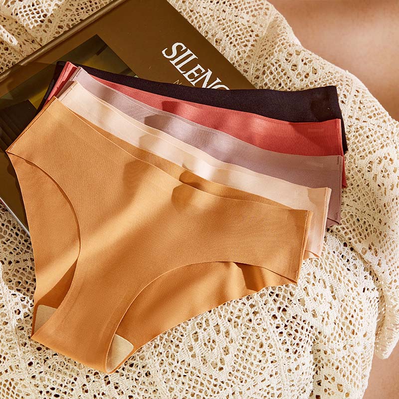 Seamless Modal Brief (PH1535) — back fit showing seat coverage and waistband placement