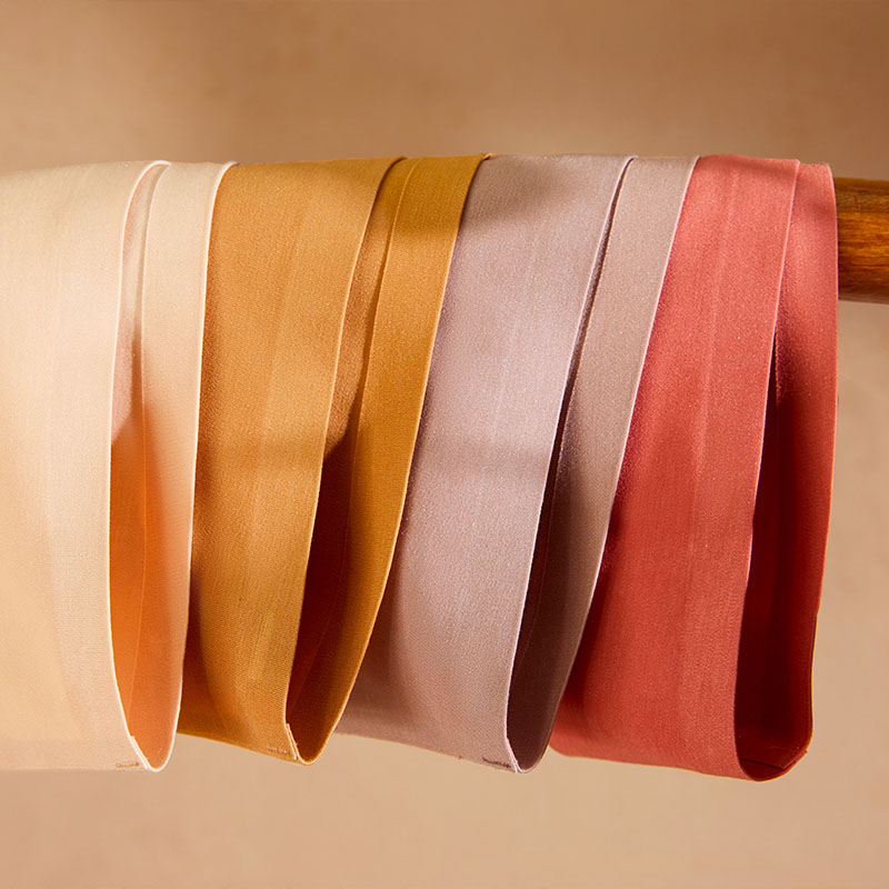 Seamless Modal Brief (PH1535) — waistband and stretch-edge finishing detail