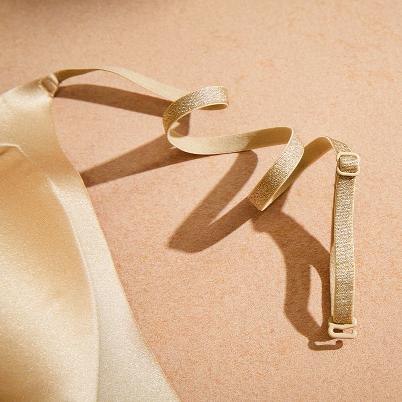 Seamless Wireless Lace Bra (BJ1870A) — close-up of cup edge, seam and soft-support construction
