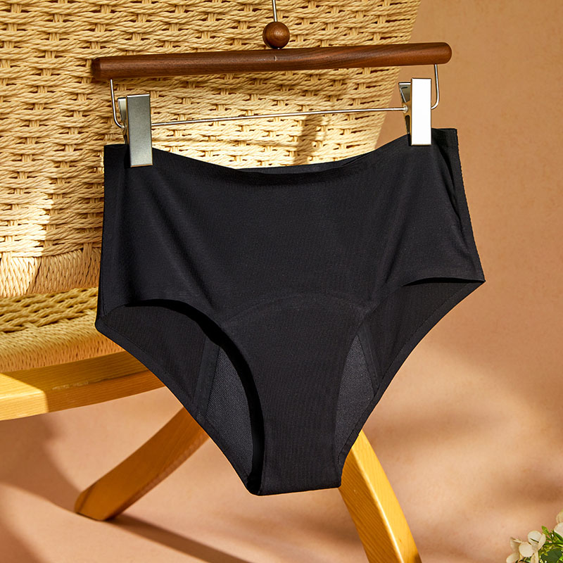 Seamless Bamboo Period Panty (AH156) — reusable period panty coverage and gusset placement