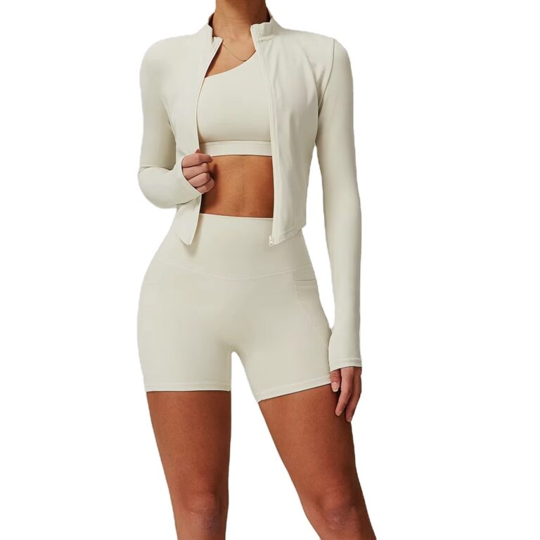 Zip-Up Activewear Set (LJ-8503): front fit showing silhouette, waistband and activewear coverage