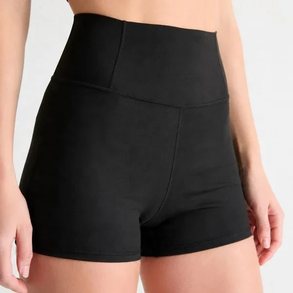 Oversized High-Waist Period Sports Short front — high-waist coverage and waistband placement