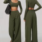 2-Piece Pockets Activewear Set: front fit showing silhouette, waistband and activewear coverage