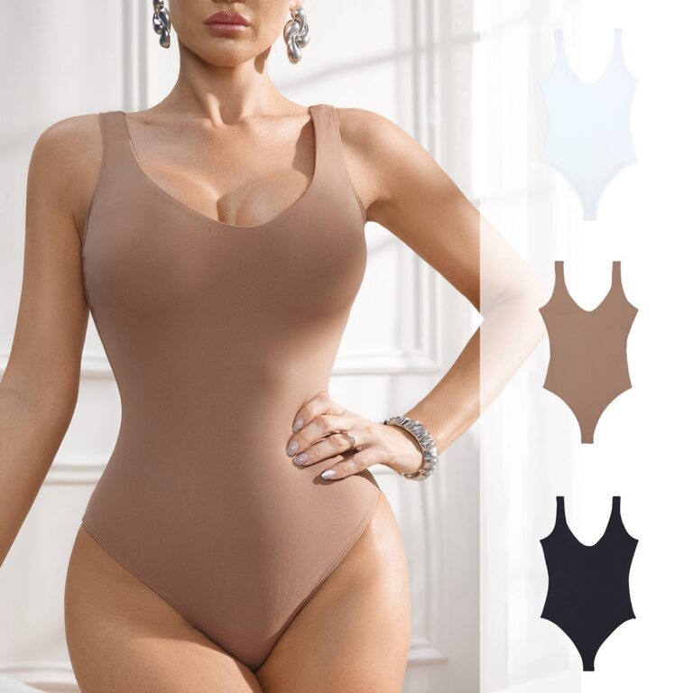 Seamless Shapewear Bodysuit (W425): front fit showing silhouette, control panels and waistband